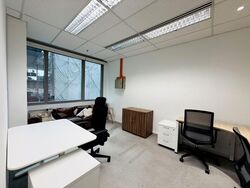 Robinson 112 (D1), Office #588635411